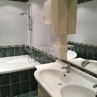 Prodej bytu 3+kk 83 m² Praha