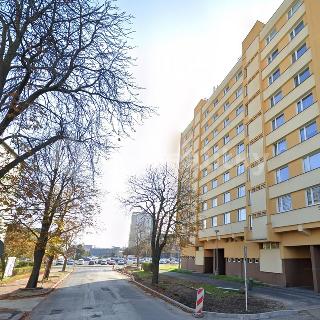 Prodej bytu 3+1 85 m² Chomutov, Bezručova