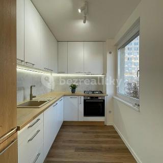 Prodej bytu 2+kk 61 m² Praha, Hledíková