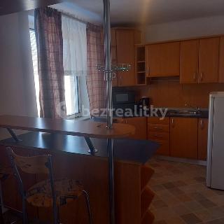 Prodej bytu 1+kk a garsoniéry 32 m² Praha, Křivoklátská