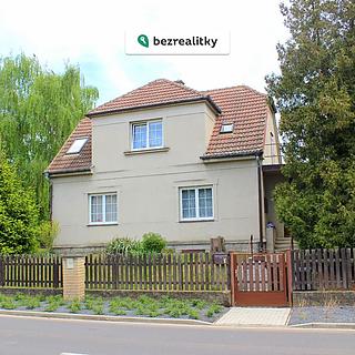 Prodej rodinného domu 135 m&sup2; Přezletice