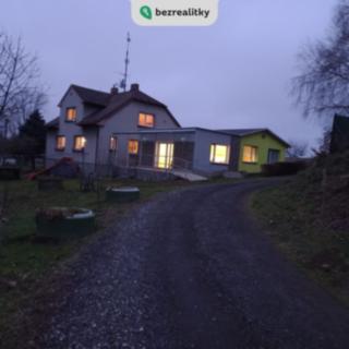 Prodej rodinného domu 280 m² Zlátenka