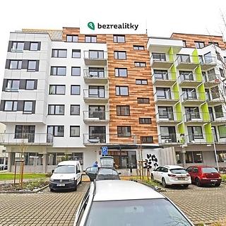Prodej bytu 1+kk, garsoniery 40 m&sup2; Praha