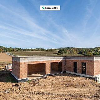 Prodej rodinného domu 231 m&sup2; Jinačovice