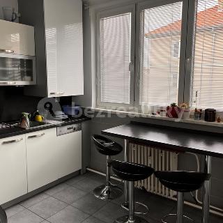 Prodej bytu 3+1 78 m² Písek, Jeronýmova