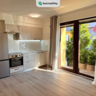 Prodej bytu 1+kk a garsoniéry 33 m² Hostivice, Čsl. armády