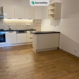 Prodej bytu 2+1 85 m² Čáslav -Nové Město, Husova