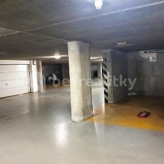 Prodej garáže 24 m² Praha, 