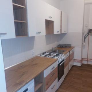 Prodej bytu 2+1 51 m² Louny, 28. října