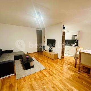 Prodej bytu 3+kk 78 m² Praha, Livornská