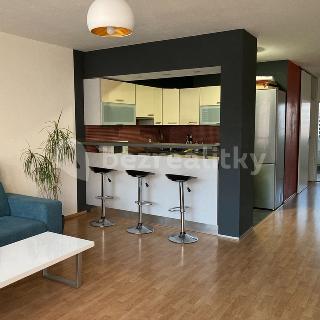 Prodej bytu 2+kk 65 m² Praha, Skloněná