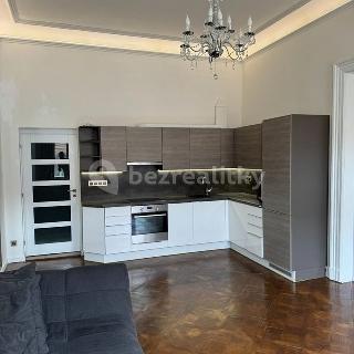 Prodej bytu 2+kk 72 m² Praha, Mánesova