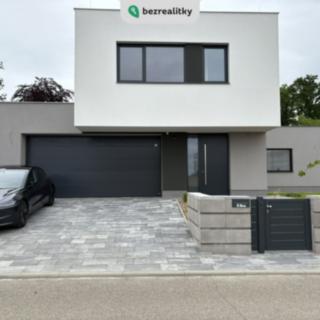 Prodej rodinného domu 236 m² Vlašim