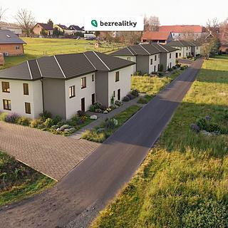 Prodej bytu 3+kk 90 m&sup2; Tehov