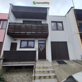 Prodej rodinného domu 232 m² Blíževedly