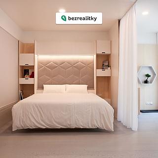 Prodej bytu 1+kk, garsoniery 55 m&sup2; Praha