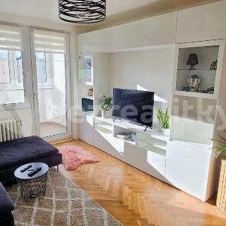 Prodej bytu 4+1 77 m² Karlovy Vary, Lomená