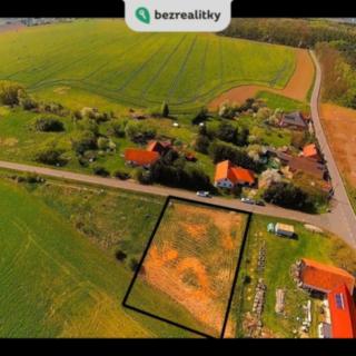 Prodej stavební parcely 1 318 m² Jičín