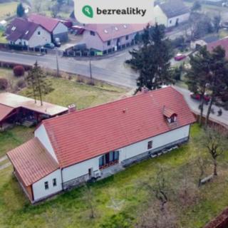 Prodej rodinného domu 308 m² Lety
