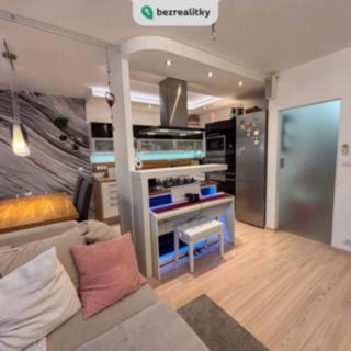 Prodej bytu 3+kk 67 m² Praha, Na strži
