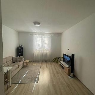 Prodej bytu 2+kk 49 m&sup2; Hustopeče