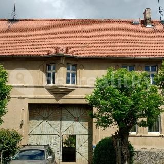 Prodej bytu 5+1 a více 279 m² Hořesedly, 