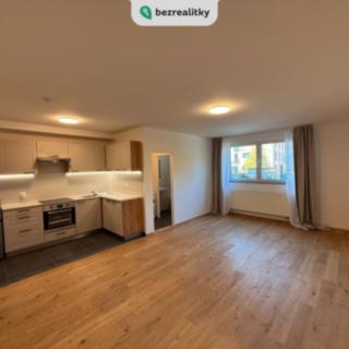 Prodej bytu 1+kk a garsoniéry 34 m² Hostivice, Čsl. armády