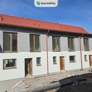 Prodej rodinného domu 106 m² Mořina, 