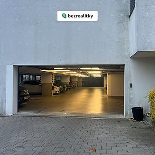 Prodej garáže 15 m² Brno