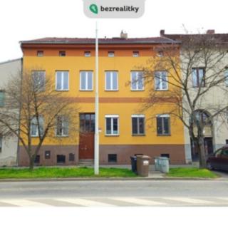 Prodej bytu 3+1 85 m² České Budějovice, U Lávky
