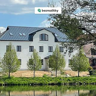 Prodej bytu 2+kk 52 m&sup2; Černá