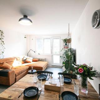 Prodej bytu 2+1 54 m² Praha, Tuchorazská