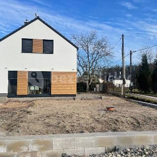 Prodej rodinného domu 114 m² Hradec Králové, Holická