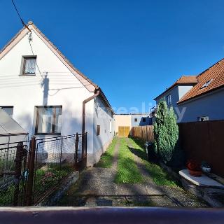 Prodej rodinného domu 74 m² Bdeněves, 