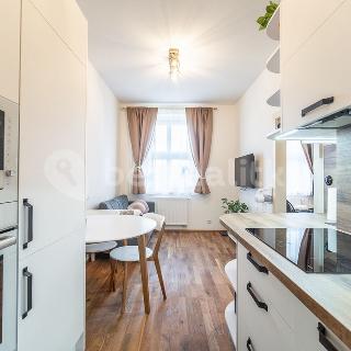 Prodej bytu 2+kk 26 m² Praha, Studentská