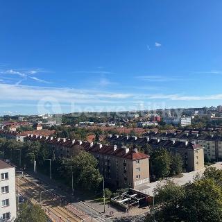 Prodej bytu 1+kk a garsoniéry 24 m² Praha, Tuklatská