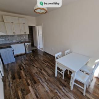 Prodej bytu 1+1 44 m² Teplice, Alejní
