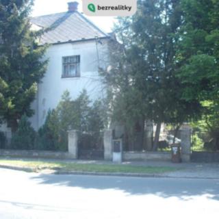 Prodej rodinného domu 209 m² Hradec Králové, Pouchovská