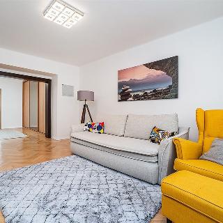 Pronájem bytu 2+1 76 m² Praha