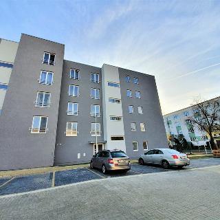 Pronájem bytu 2+kk 49 m² Kralupy nad Vltavou, Štefánikova