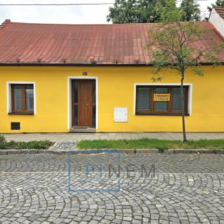 Pronájem rodinného domu 88 m² Velvary