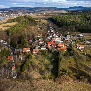 Prodej stavební parcely 2 944 m² Medový Újezd