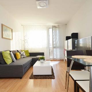 Pronájem bytu 2+kk 40 m² Praha