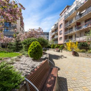 Prodej bytu 2+kk 53 m² Praha