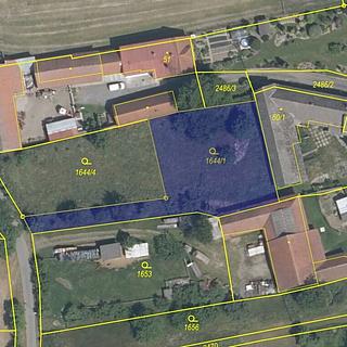 Prodej stavební parcely 1087 m&sup2; Bernartice