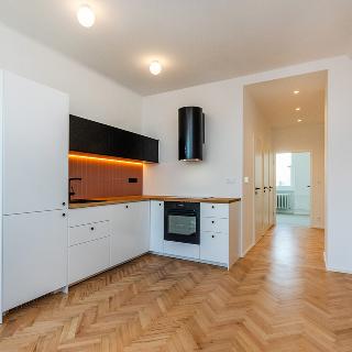 Prodej bytu 3+kk 61 m² Praha