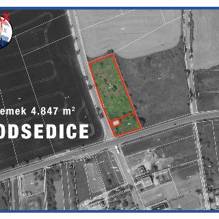 Prodej komerčního pozemku 4 847 m² Podsedice