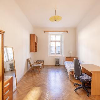 Prodej bytu 2+kk 36 m² Praha, Holečkova