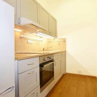 Pronájem bytu 2+kk 53 m² Praha, U hranic