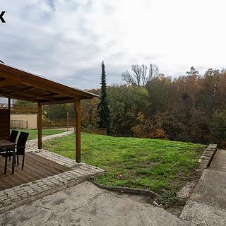 Prodej rodinného domu 370 m&sup2; Praha